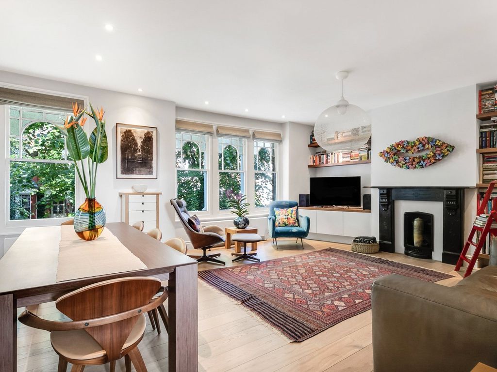 4 bed flat for sale in Whitehall Park, Whitehall Park, London N19, £1,150,000