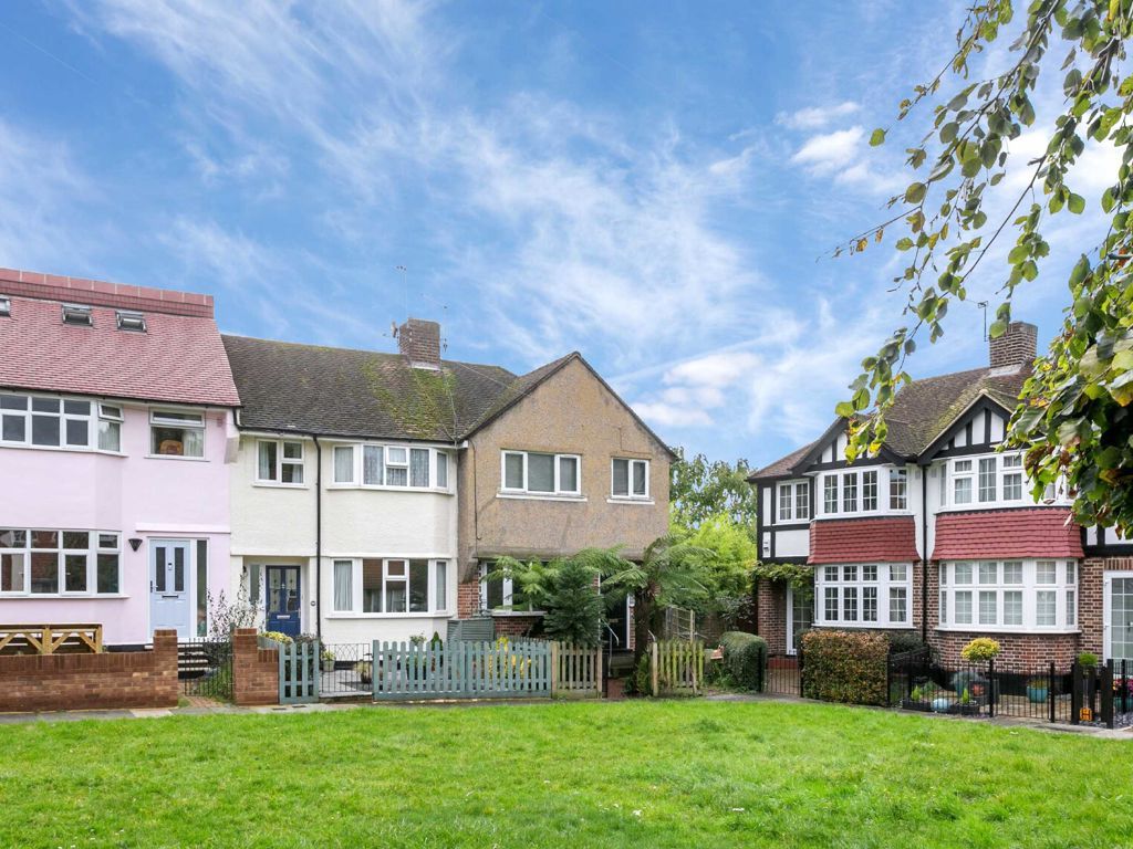 3 bed terraced house for sale in Fulwell Park Avenue, Twickenham TW2, £550,000