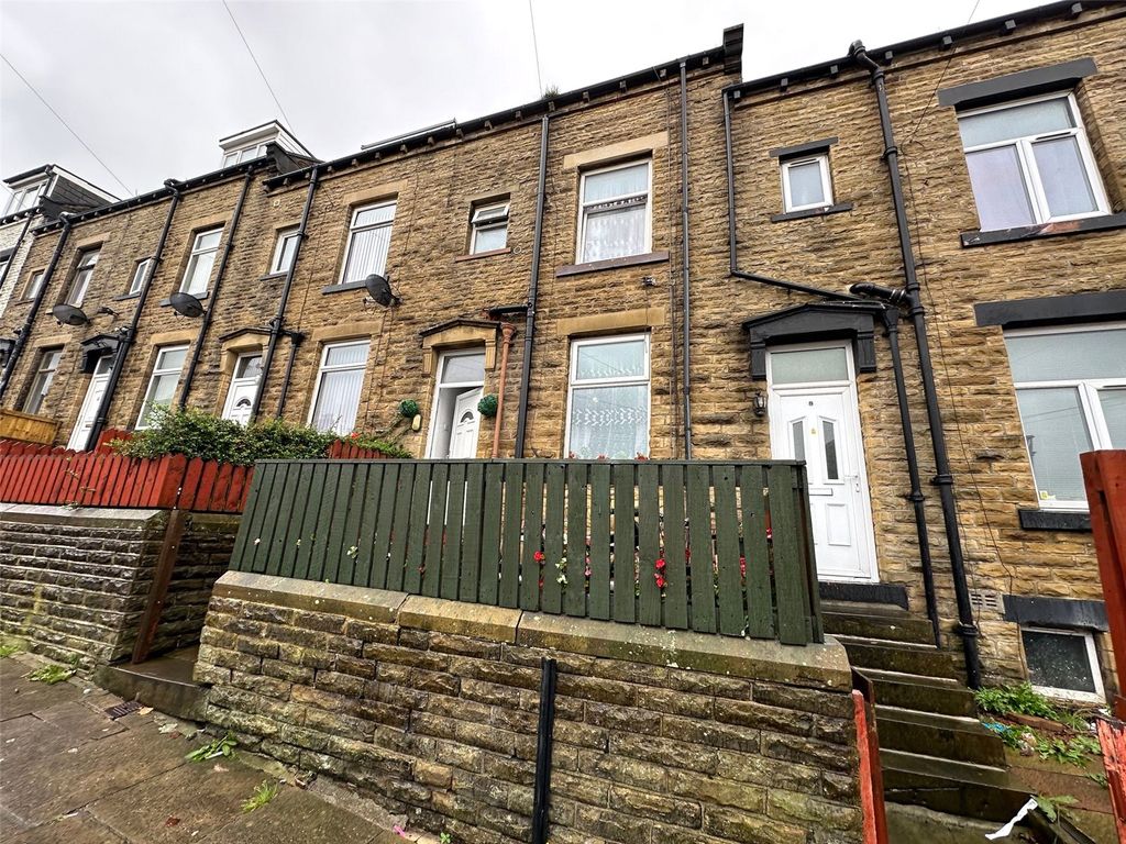 4 bed terraced house for sale in Margate Road, Bradford, West Yorkshire BD4, £90,000