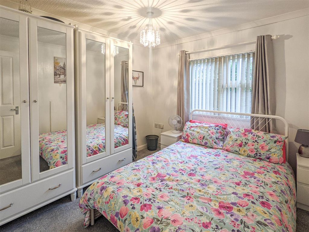 2 bed detached bungalow for sale in Beacon Road, Trimingham, Norwich NR11, £70,000