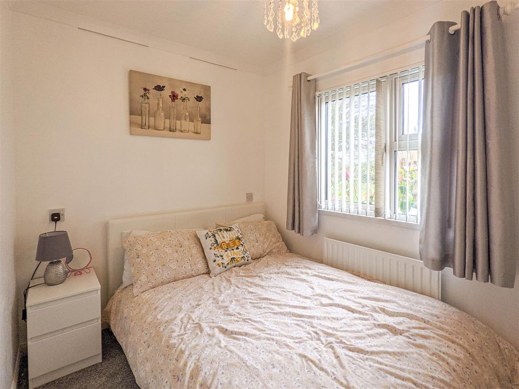 2 bed detached bungalow for sale in Beacon Road, Trimingham, Norwich NR11, £70,000