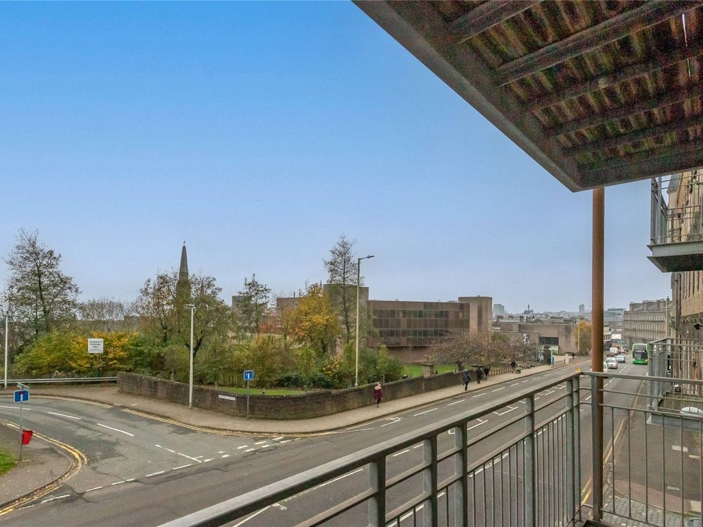 3 bed flat for sale in Victoria Road, Dundee, Angus DD1, £158,000