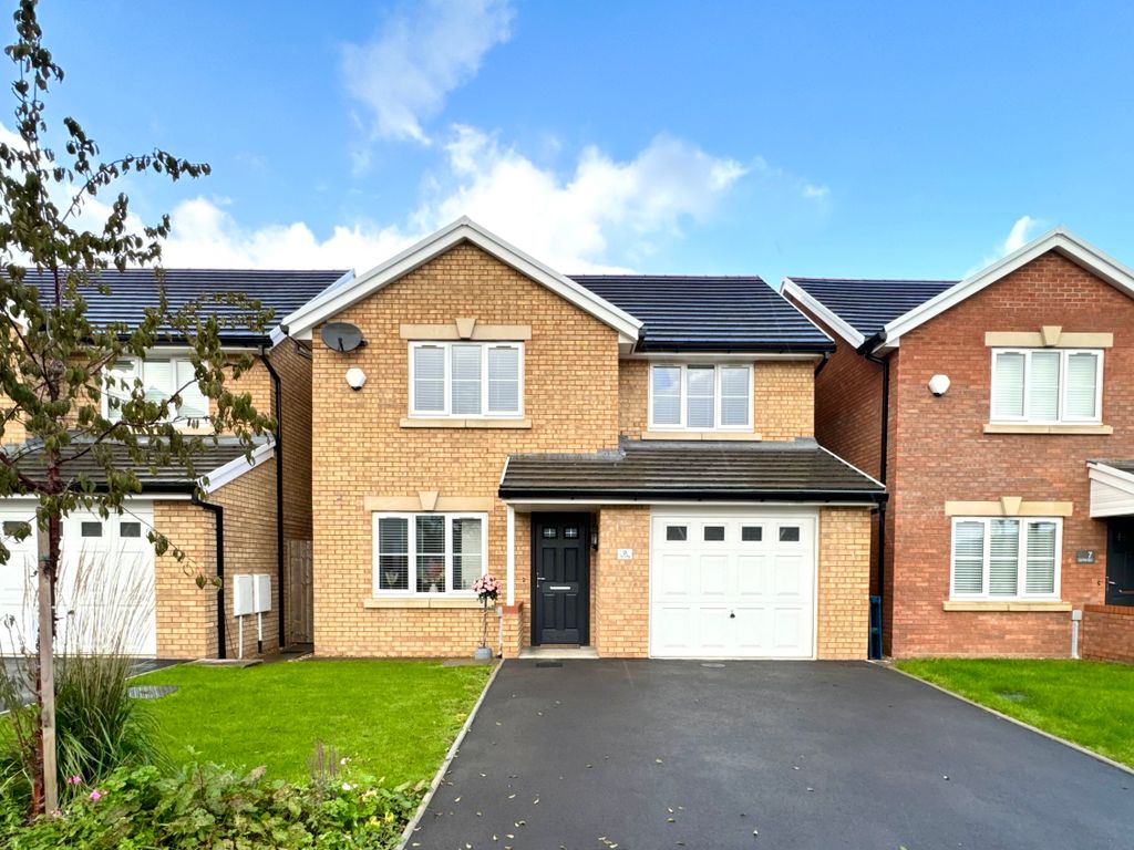 3 bed detached house for sale in Llys Pen Bryn, Aberdare, Glamorgan CF44, £280,000