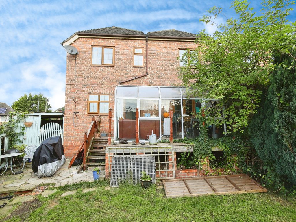 4 bed semi-detached house for sale in Burton Avenue, Tarporley CW6, £320,000