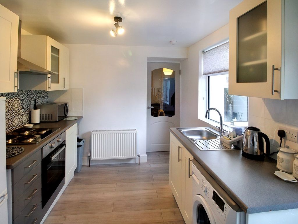 1 bed flat for sale in North Street, Stirling FK9, £110,000