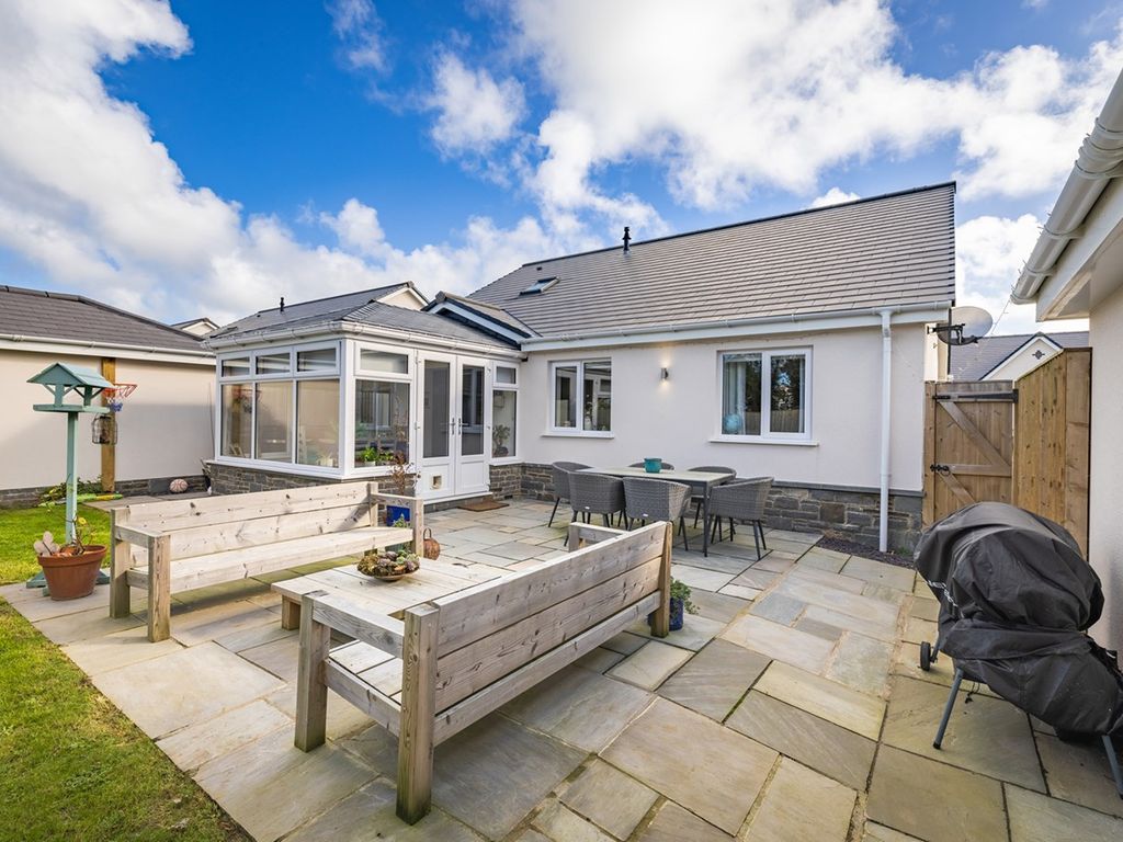 3 bed detached bungalow for sale in Llys Glasfryn, St Davids SA62, £475,000