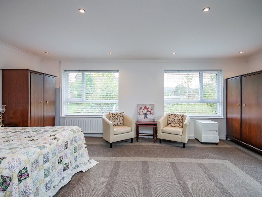 5 bed bungalow for sale in Cilycwm, Llandovery, Carmarthenshire SA20, £475,000