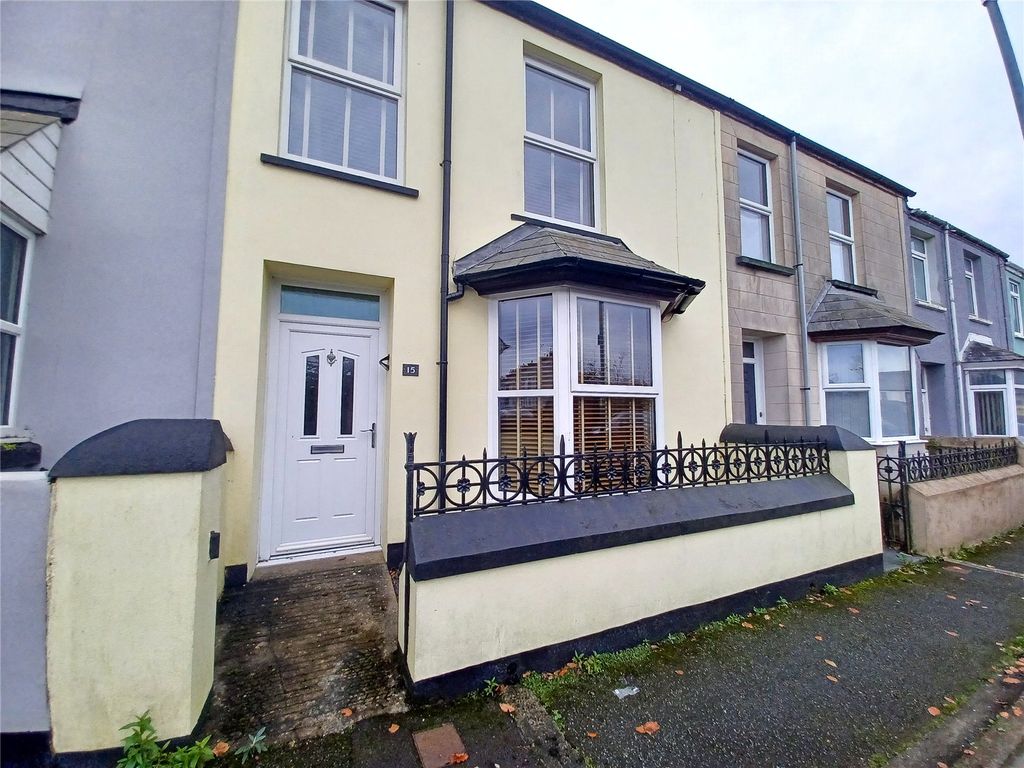 3 bed terraced house for sale in John Street, Neyland, Milford Haven, Pembrokeshire SA73, £190,000