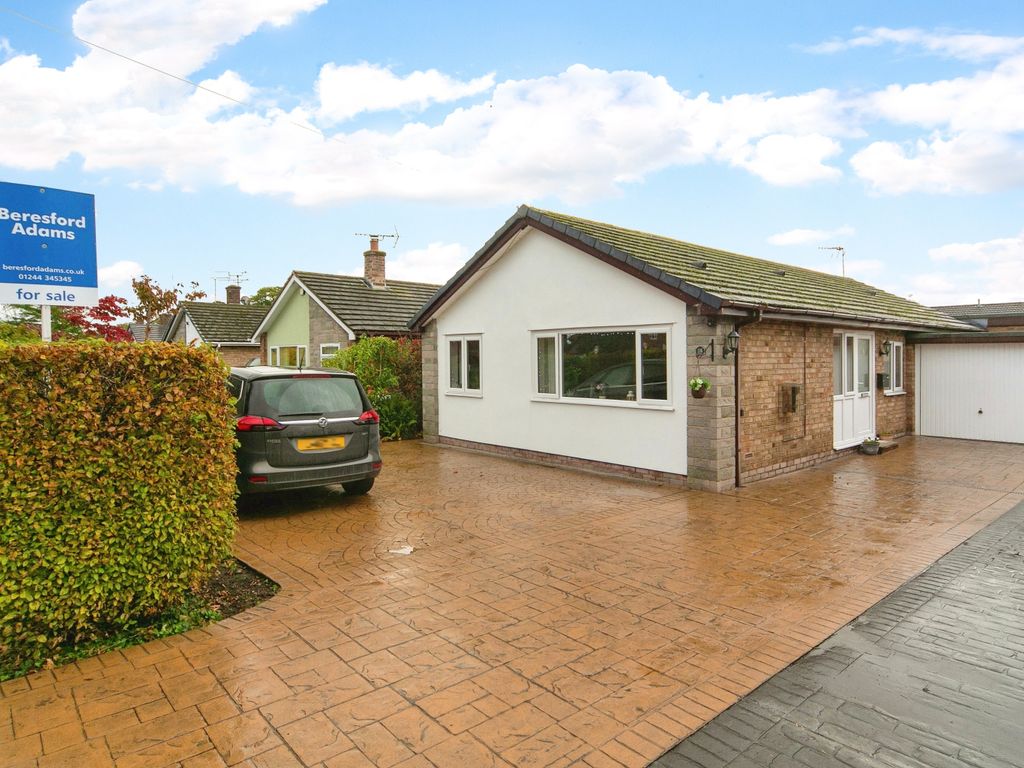 3 bed bungalow for sale in Guy Lane, Waverton, Chester, Cheshire CH3, £395,000