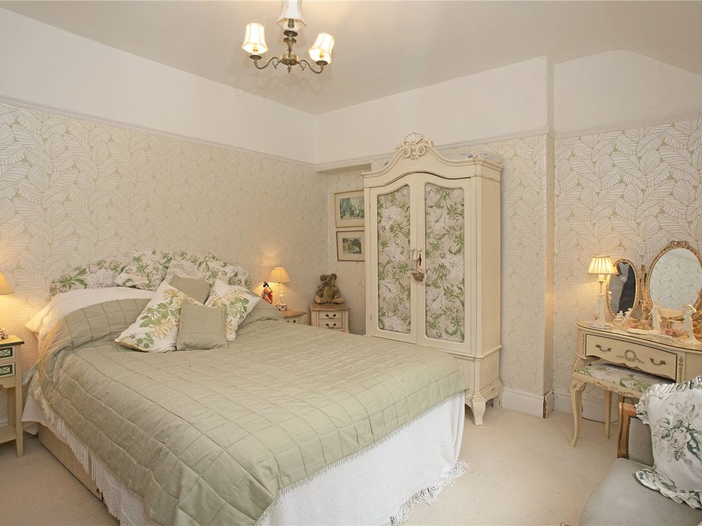 4 bed detached house for sale in Aberdyfi, Gwynedd LL35, £595,000