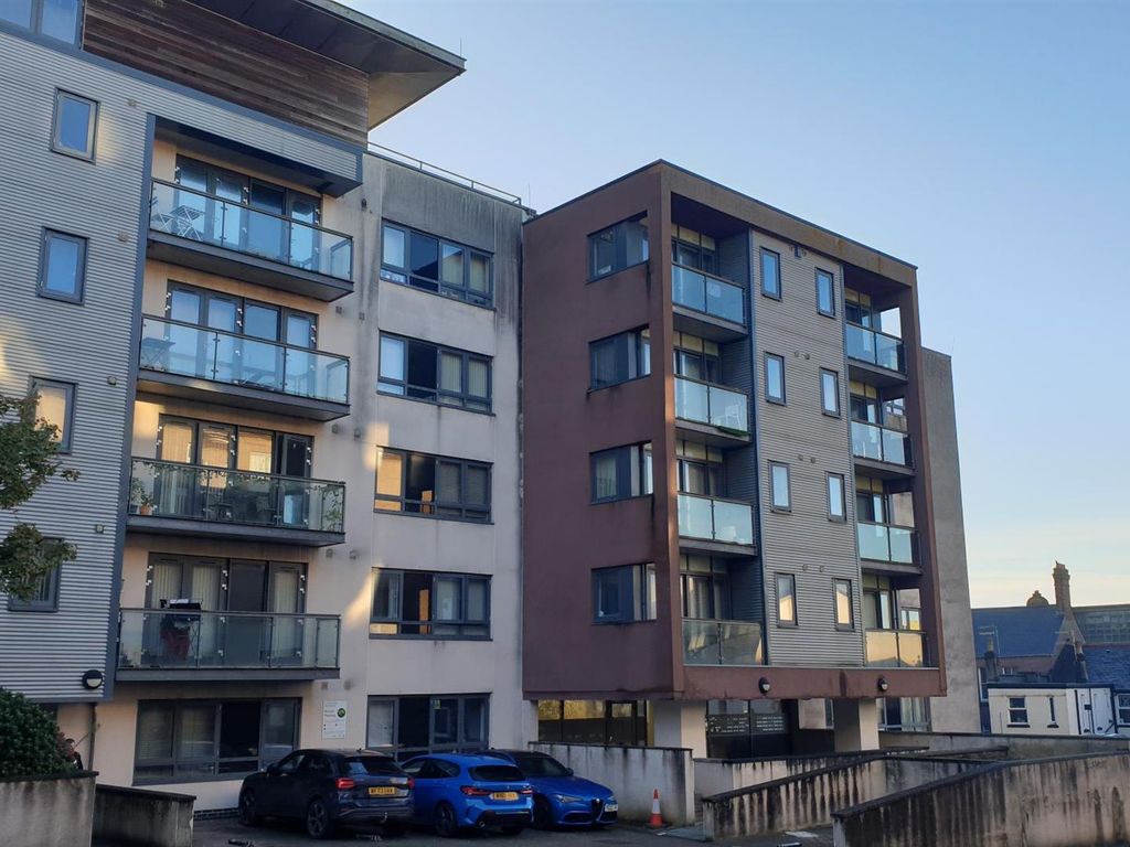 1 bed flat for sale in Constantine Street, Plymouth PL4, £69,950