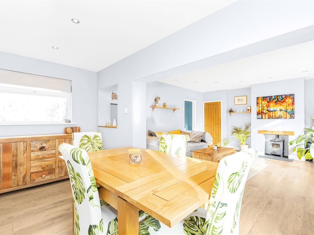 2 bed property for sale in The Dingle, Winterbourne Down, Bristol BS36, £375,000
