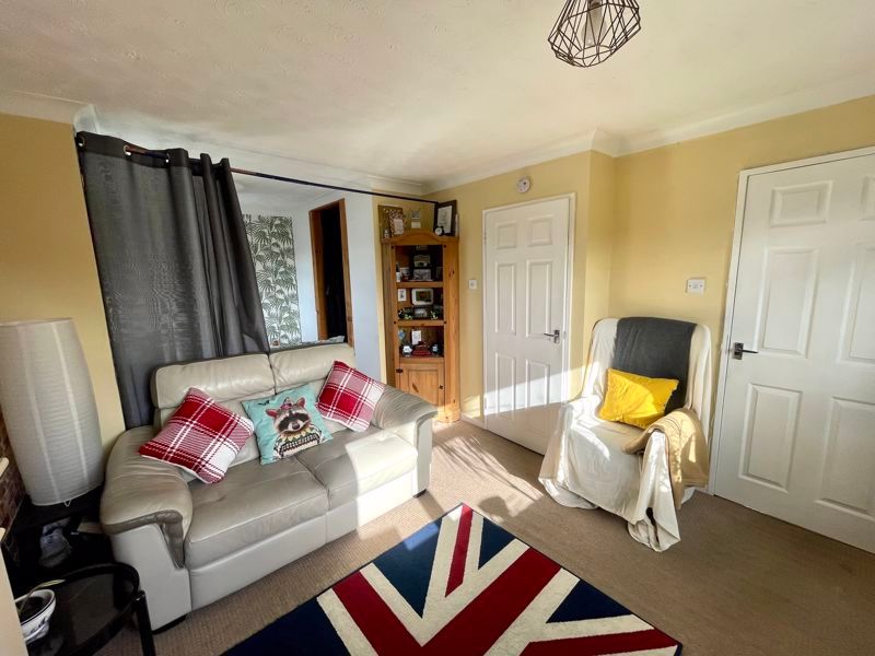 1 bed flat for sale in Altham Grove, Harlow CM20, £140,000