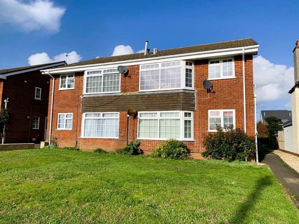 2 bed flat for sale in Upper Road, Parkstone, Poole BH12, £210,000