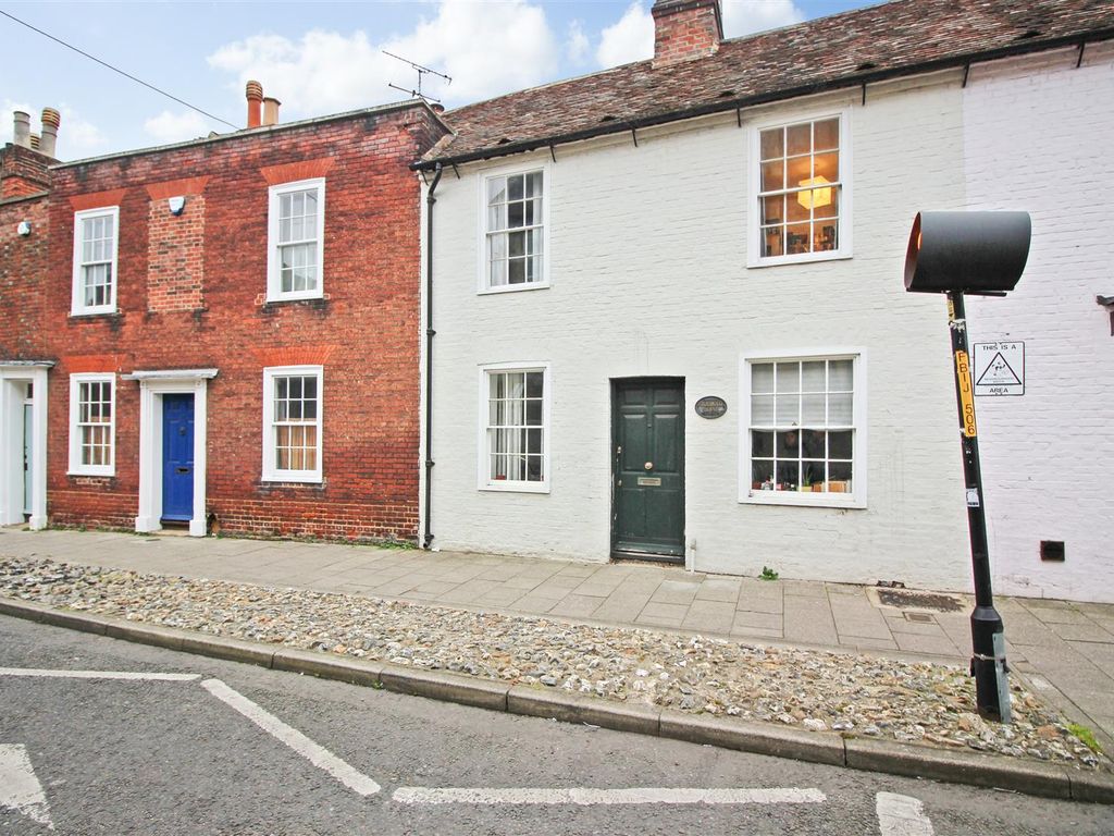3 bed terraced house to rent in Broad Street, Canterbury CT1, £1,350 pcm