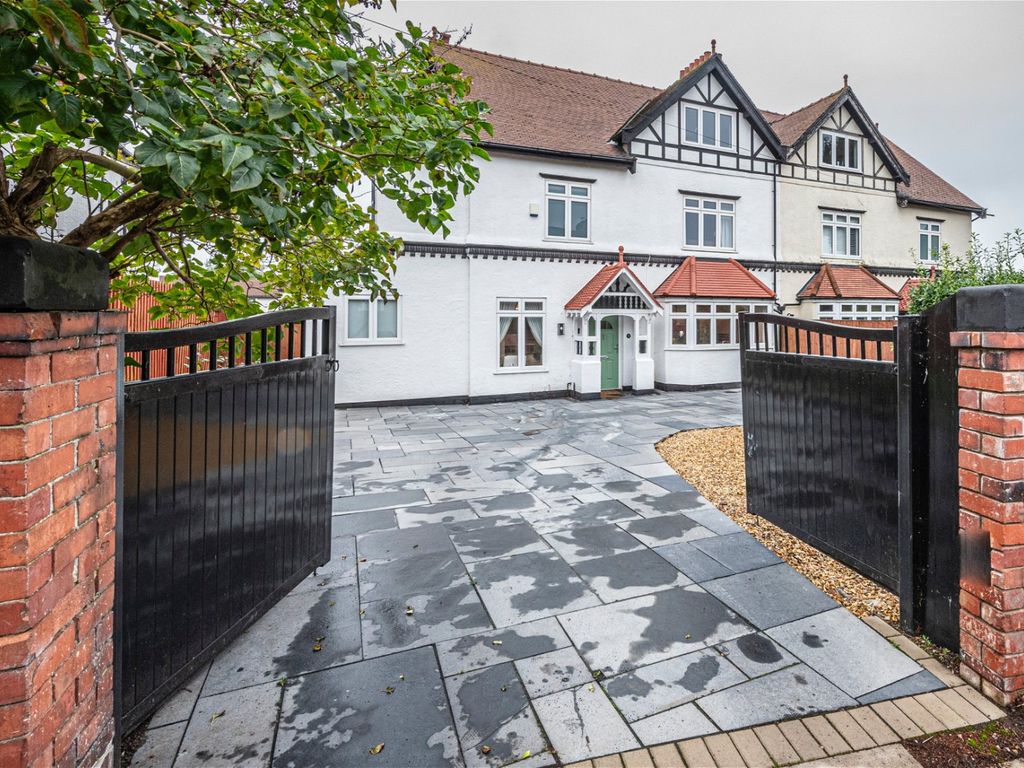 5 bed semi-detached house for sale in School Lane, Prenton CH43, £600,000