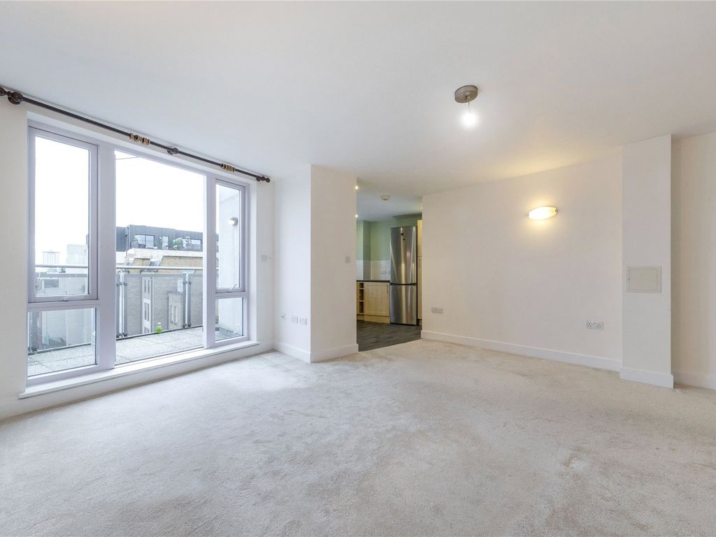 1 bed flat to rent in Parkway, Camden NW1, £2,000 pcm