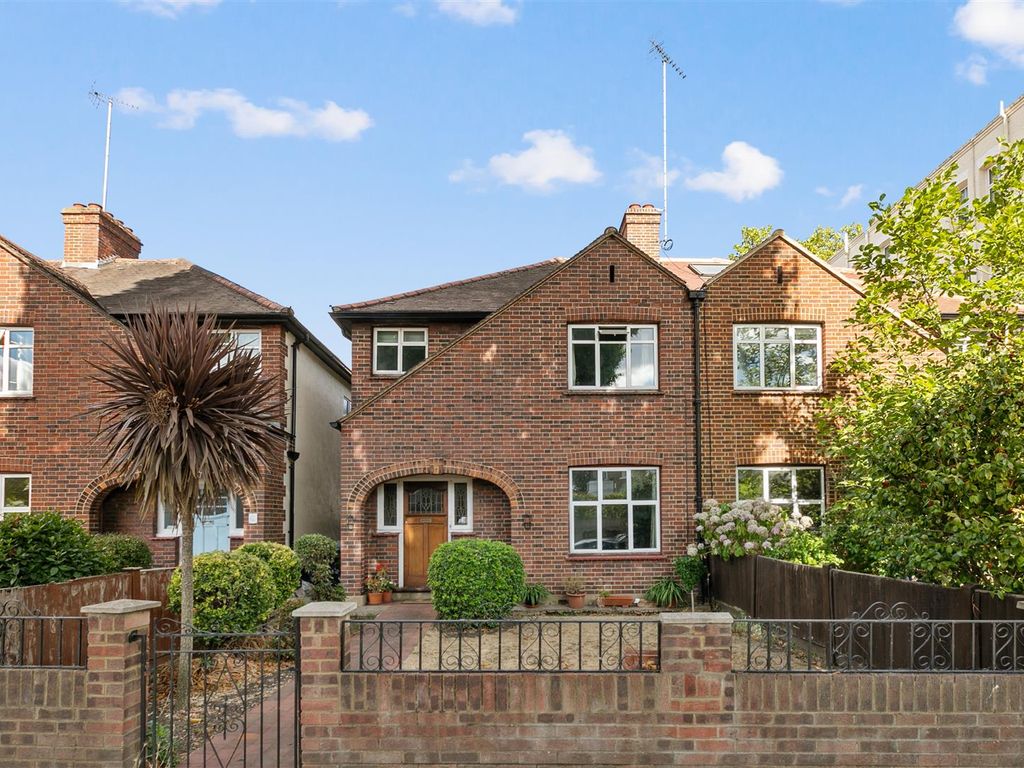 3 bed semi-detached house for sale in Spencer Road, London W4, £950,000