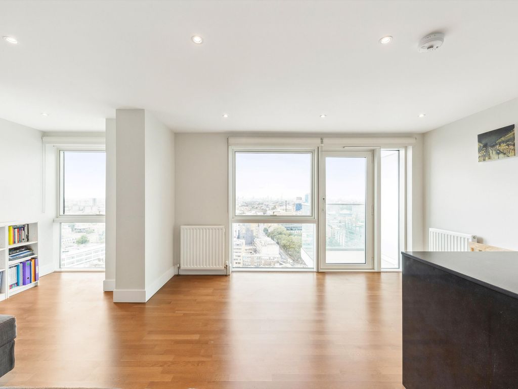 1 bed flat for sale in Crawford Building, London E1, £560,000