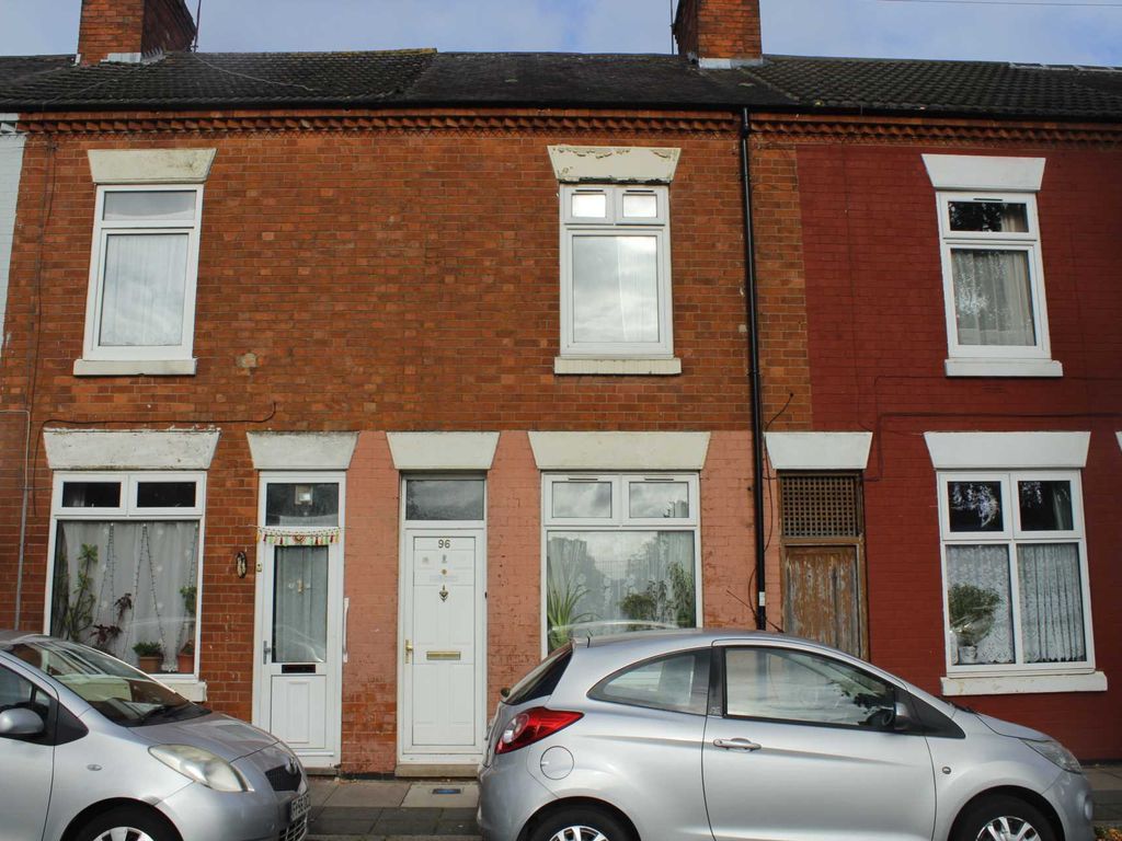 3 bed terraced house for sale in Brandon Street, Leicester LE4, £260,000