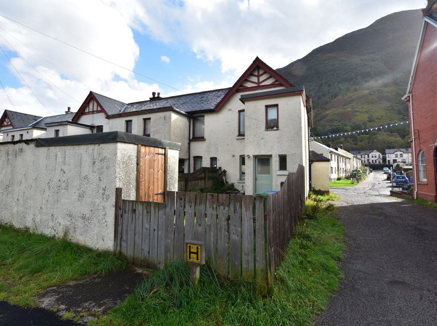 2 bed end terrace house for sale in Leven Road, Kinlochleven PH50, £145,000