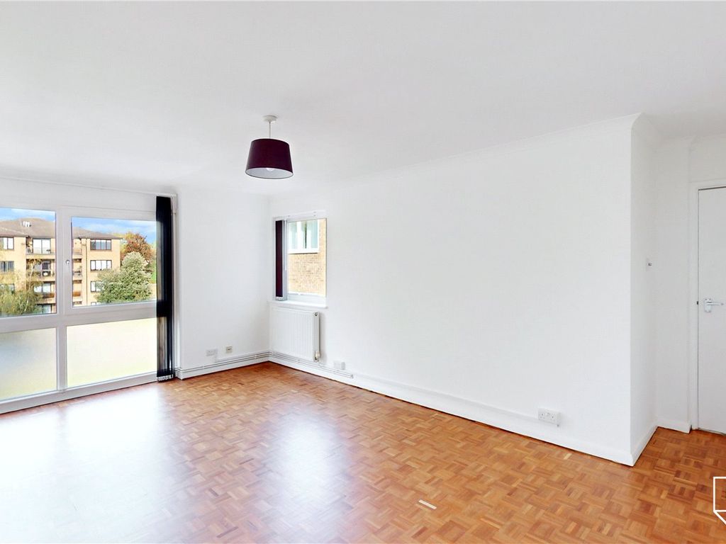 2 bed flat to rent in Widmore Road, Bromley BR1, £1,550 pcm