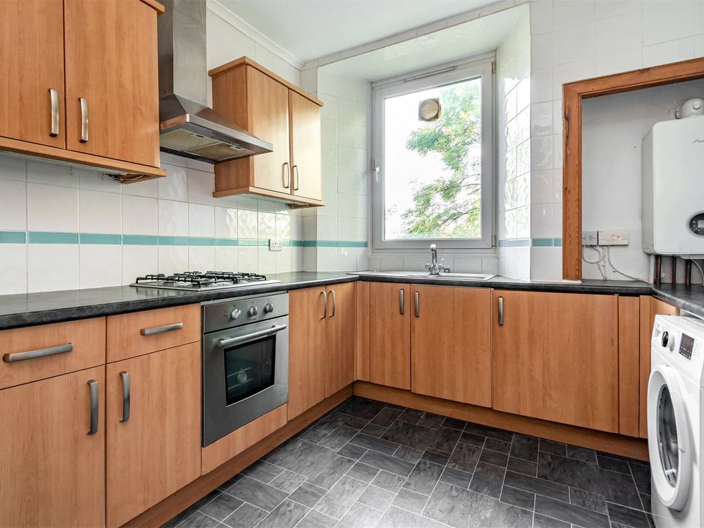 2 bed flat for sale in 14/6, Clerk Street, Newington, Edinburgh EH8, £285,000