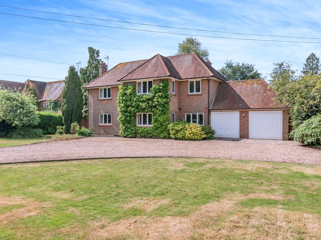 5 bed detached house for sale in Weedon Hill, Hyde Heath, Amersham HP6, £1,795,000