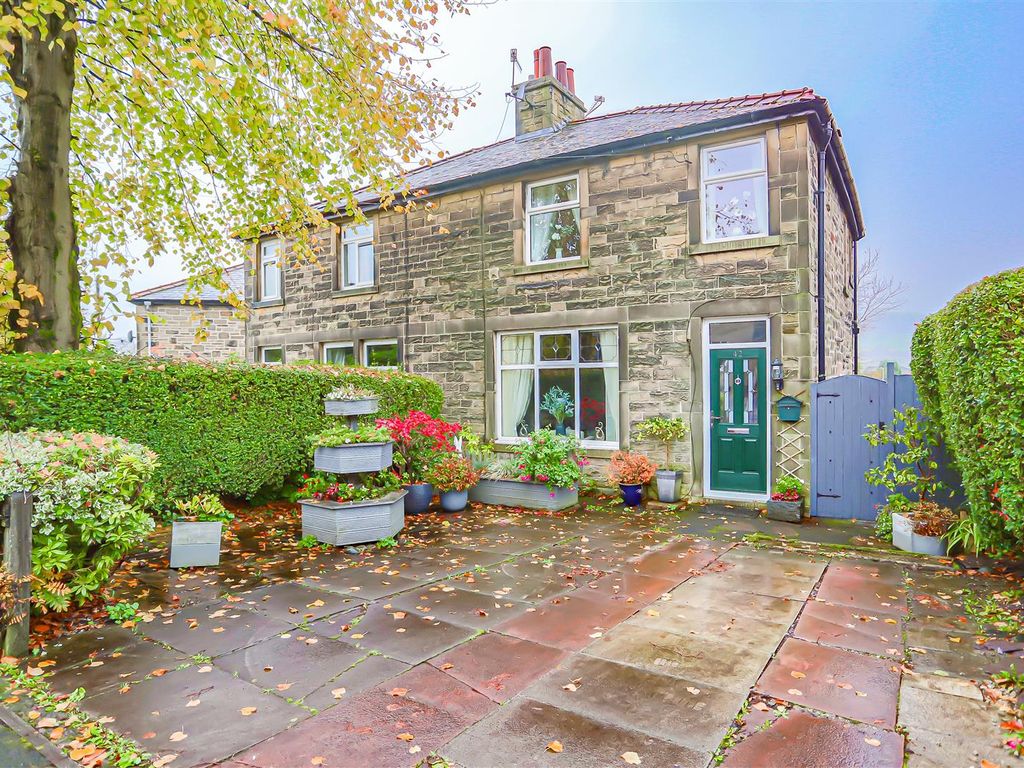 3 bed property for sale in Grange Road, Rawtenstall, Rossendale BB4, £270,000