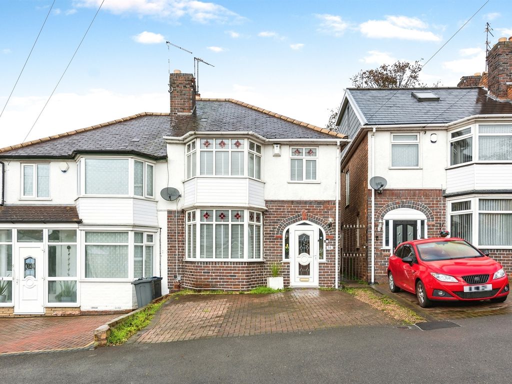 3 bed semi-detached house for sale in Farrington Road, Erdington, Birmingham B23, £250,000