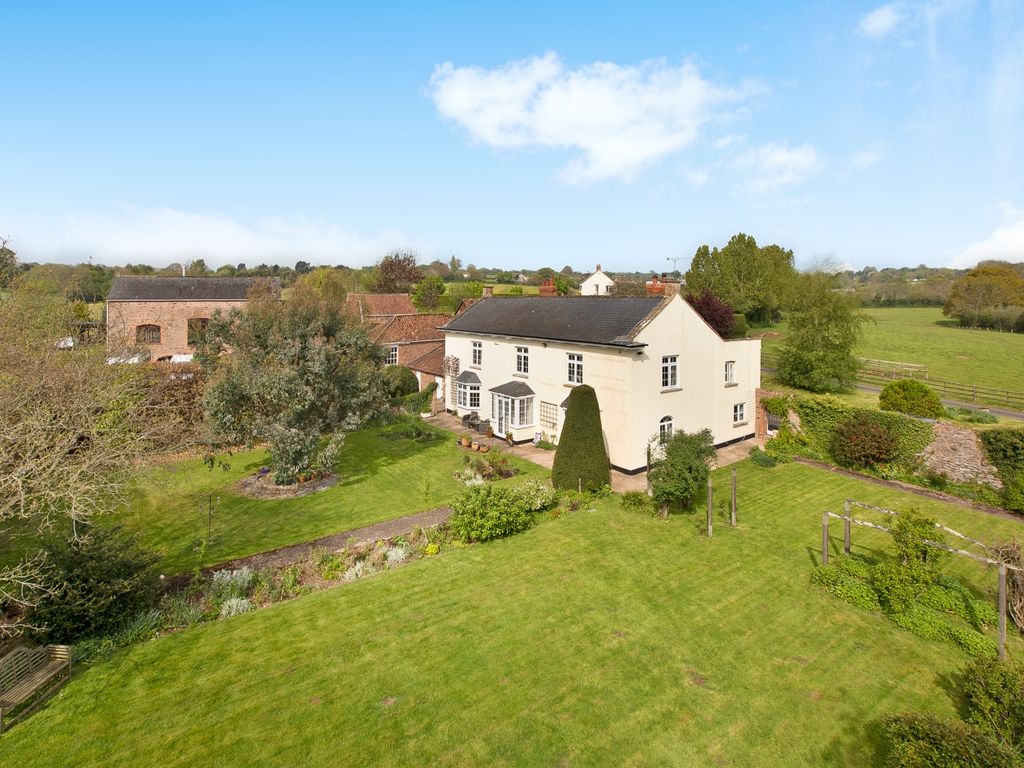 4 bed detached house for sale in Bullenshay Farm, Adsborough, Taunton TA2, £850,000