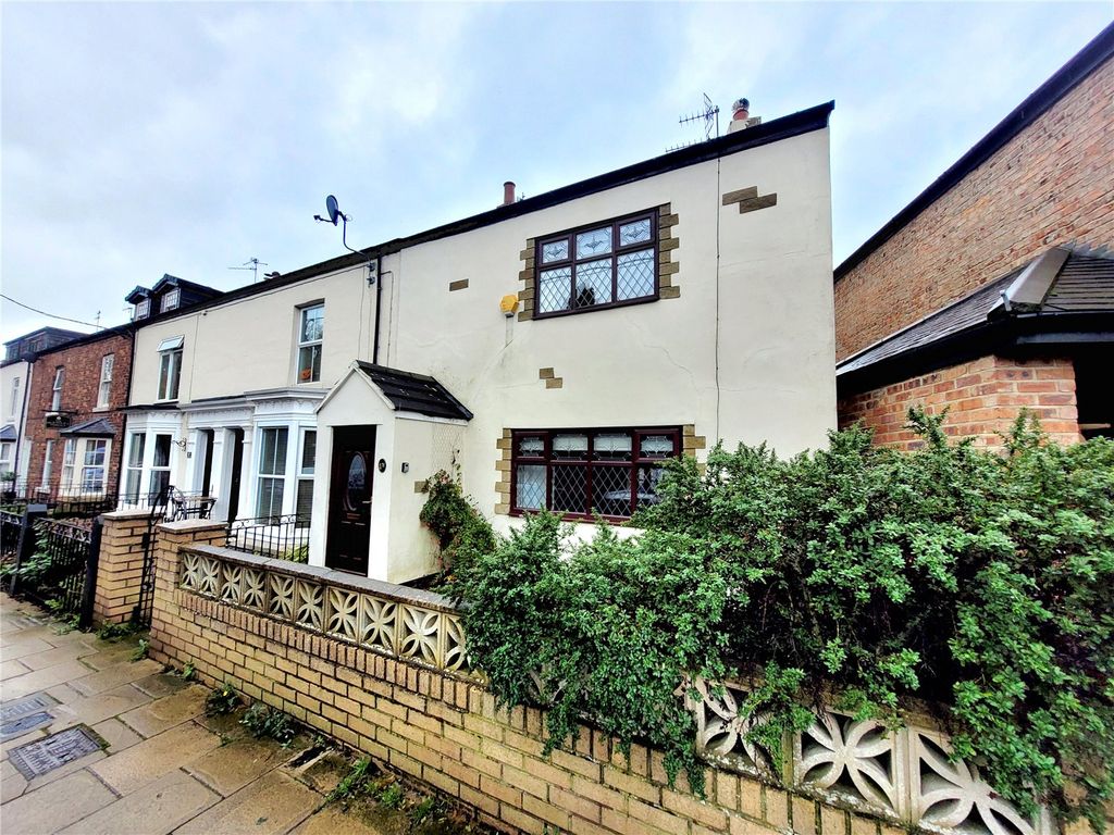 2 bed end terrace house for sale in Newton Road, Great Ayton TS9, £220,000