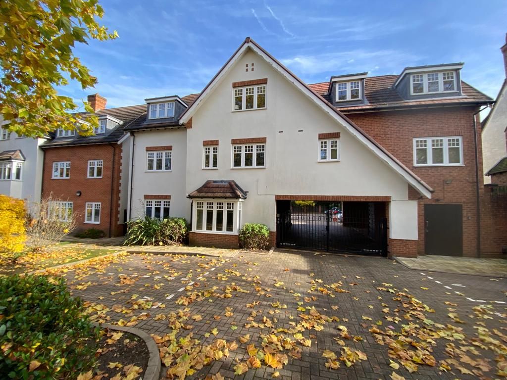 2 bed flat for sale in Goldieslie Road, Wylde Green, Sutton Coldfield B73, £169,950