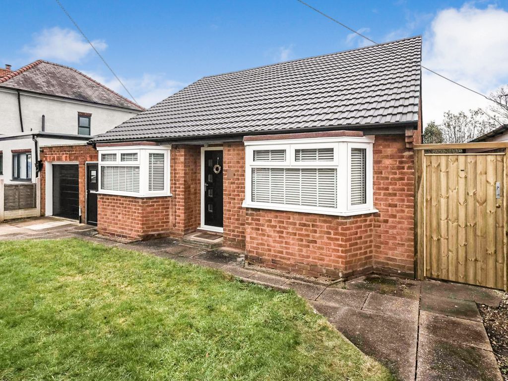 2 bed detached bungalow for sale in Woodland Road, Halesowen B62, £340,000