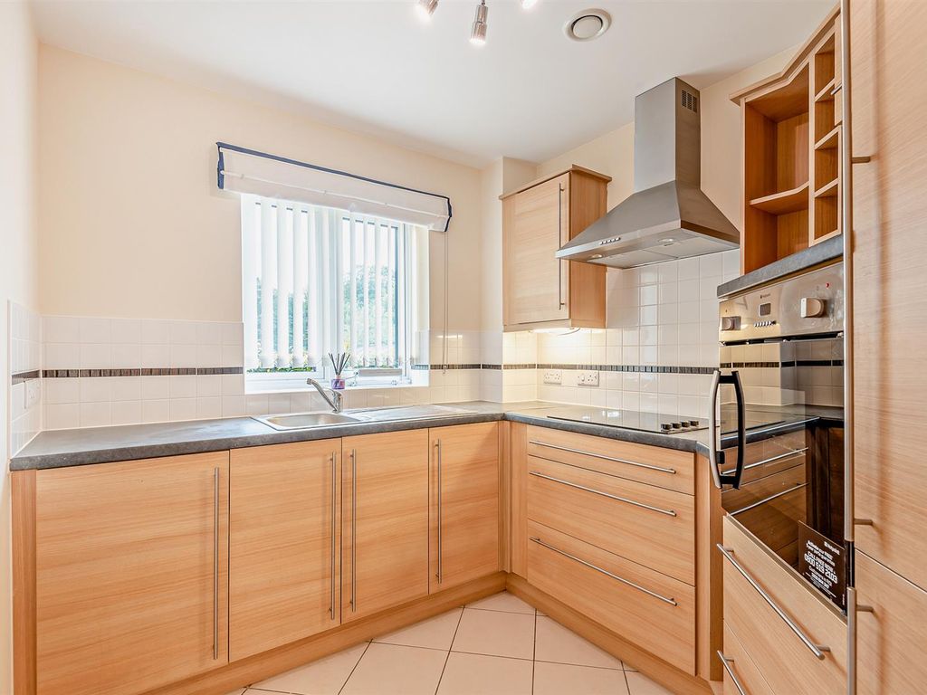1 bed flat for sale in Chester Way, Northwich CW9, £170,000
