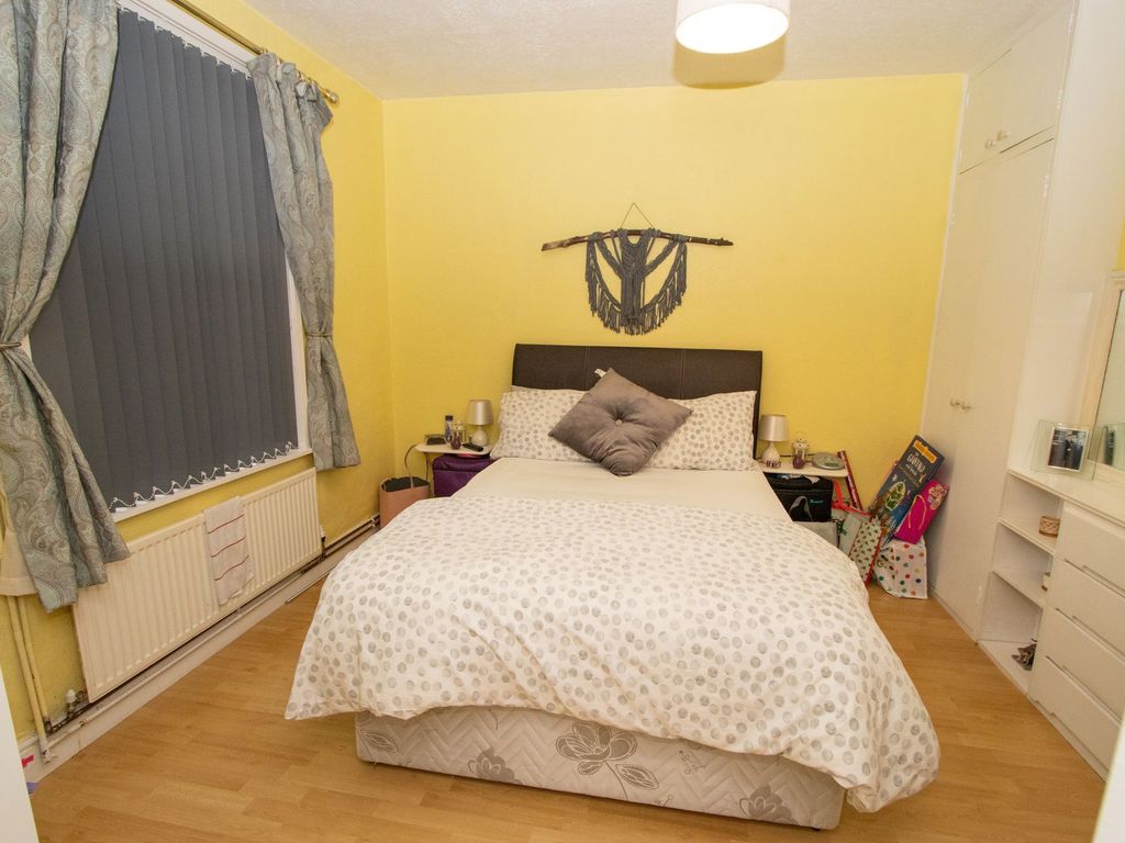 3 bed detached bungalow for sale in Benwick Road, Doddington PE15, £280,000