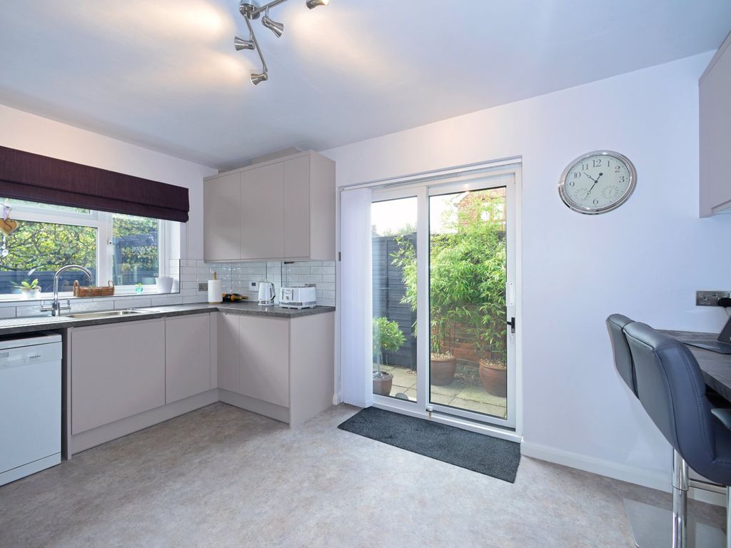3 bed detached house for sale in Godalming, Surrey GU7, £535,000