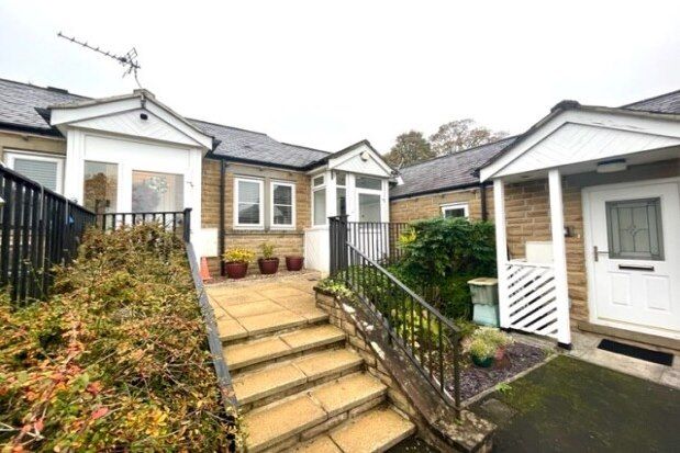 2 bed bungalow to rent in Lady Hartley Court, Colne BB8, £750 pcm