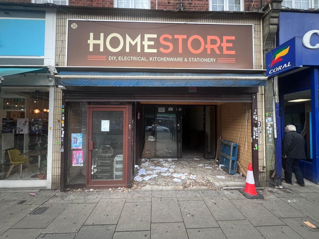 Retail premises to let in Golders Green Road, London NW11, £50,000 pa