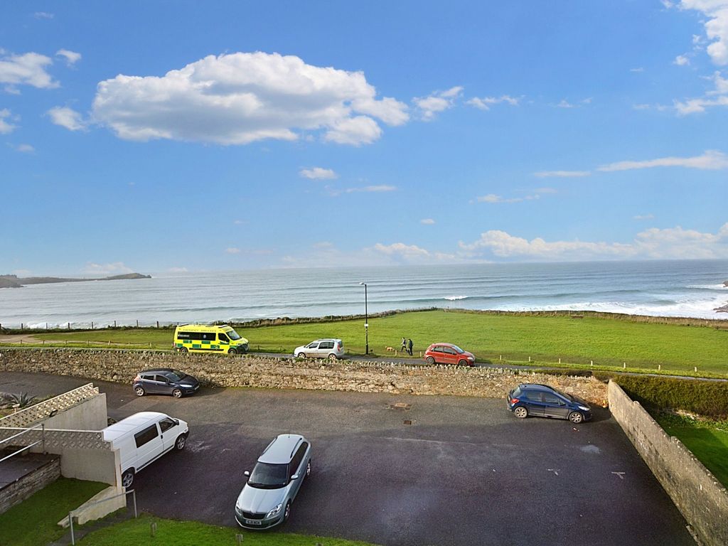 2 bed flat to rent in Lusty Glaze Road, Newquay, Cornwall TR7, £900 pcm