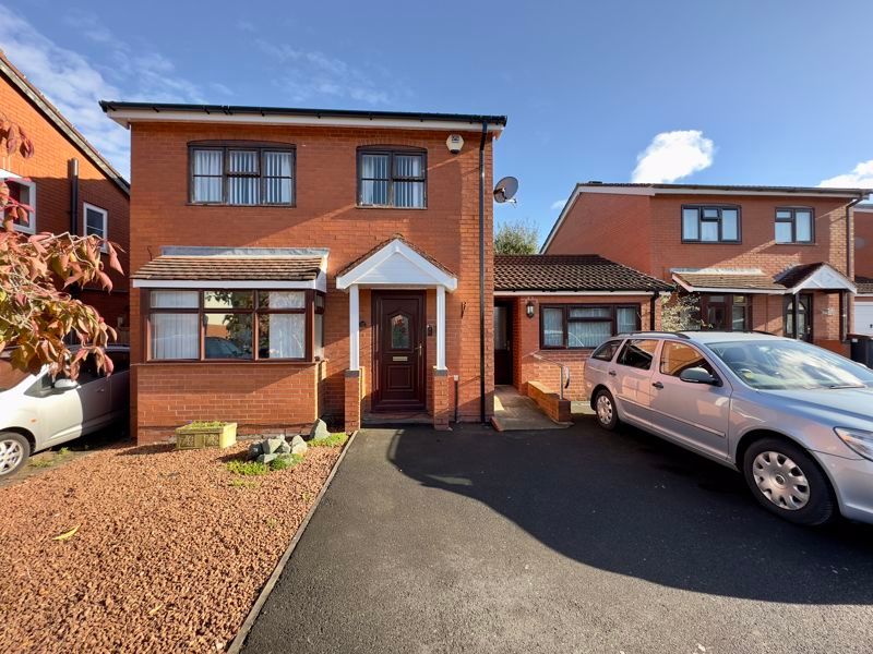 4 bed detached house for sale in Hopkins Heath, Shawbirch, Telford TF5, £274,000