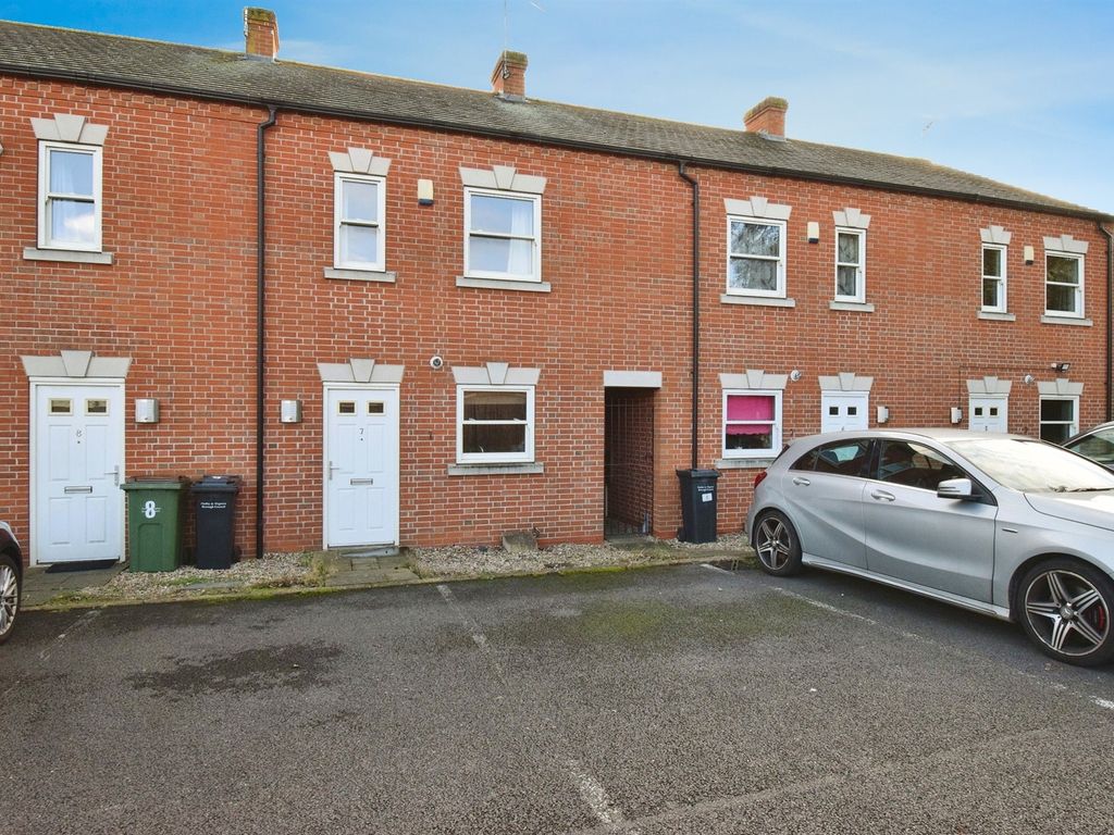 2 bed terraced house for sale in Onderby Mews, Oadby, Leicester LE2, £220,000