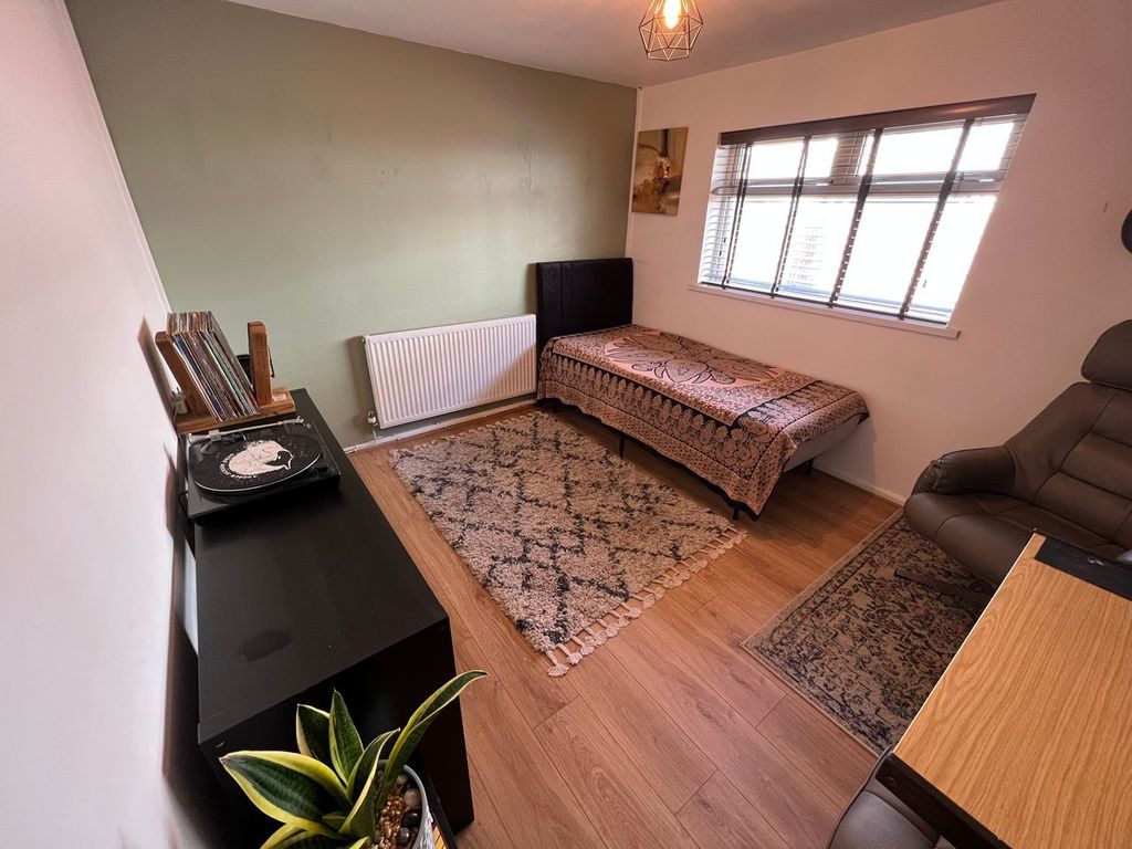 2 bed flat for sale in 17 St Lukes Road Llwyncelyn -, Porth CF39, £79,950