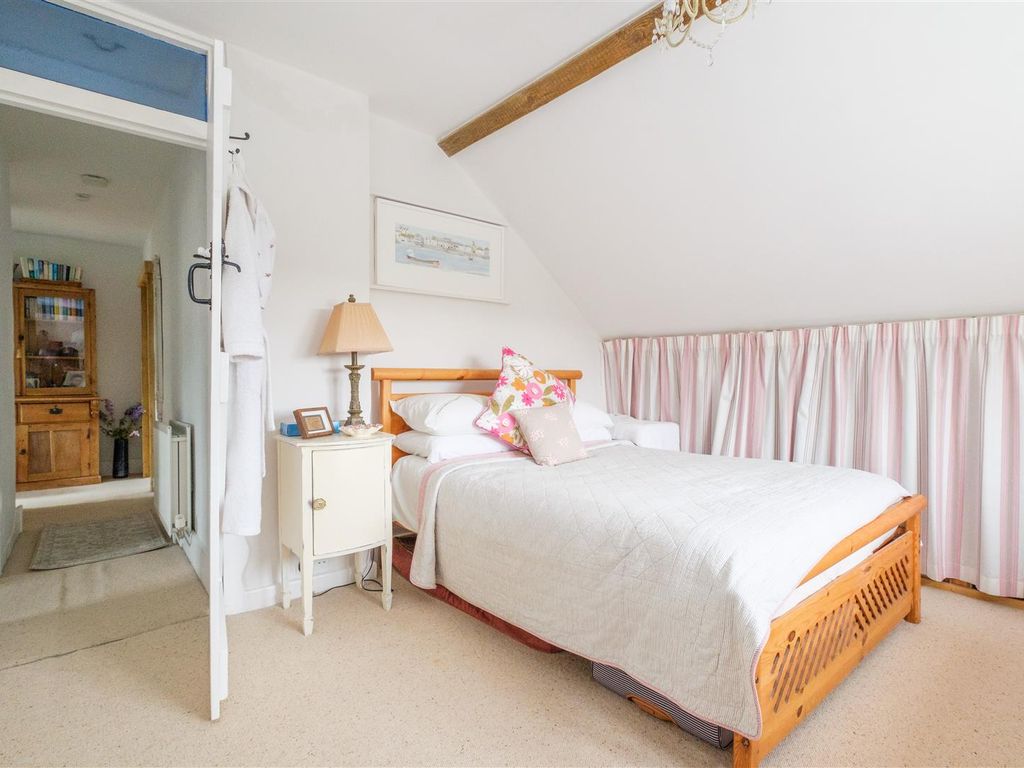 4 bed cottage for sale in Duloe, Liskeard PL14, £475,000