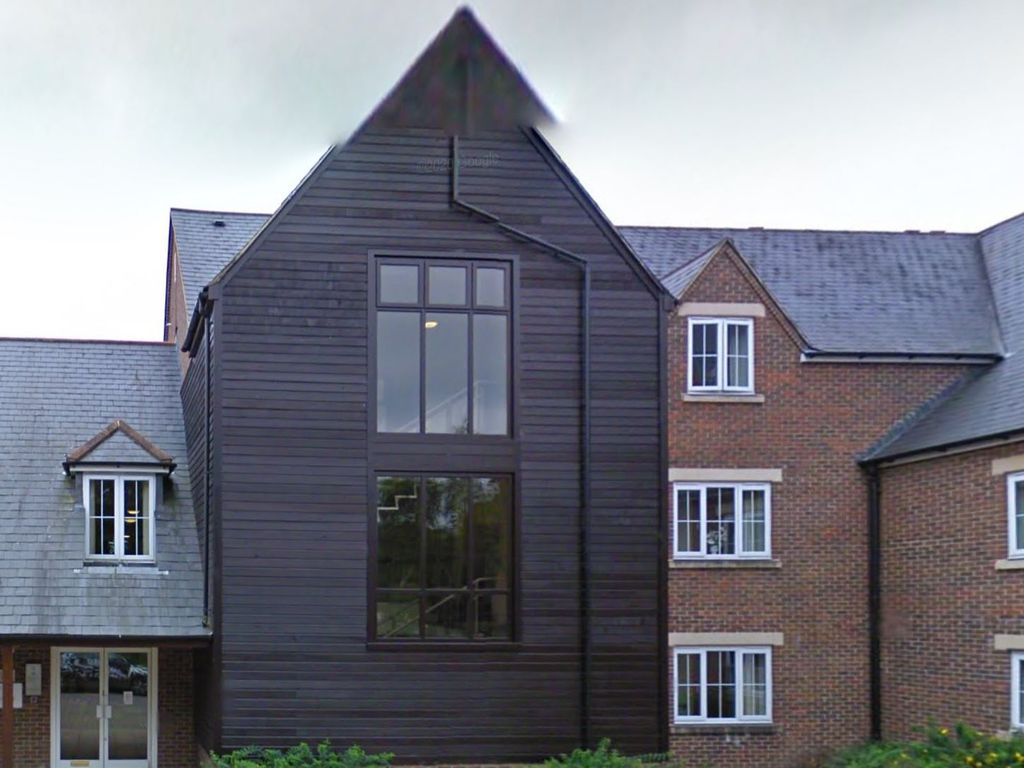 1 bed flat to rent in Harris Close, Hungerford RG17, £976 pcm