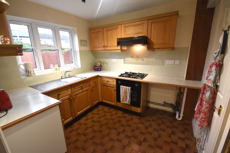 3 bed detached house for sale in Oakbridge Court, Tenbury Wells WR15, £262,500