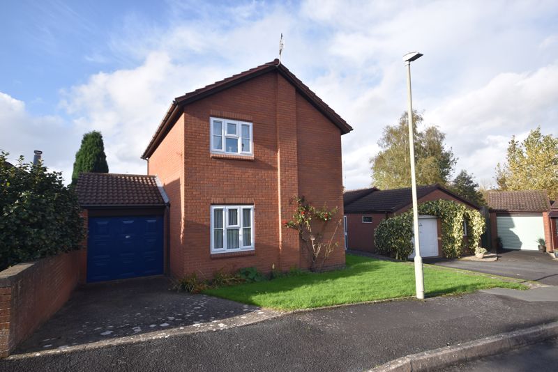 3 bed detached house for sale in Oakbridge Court, Tenbury Wells WR15, £262,500