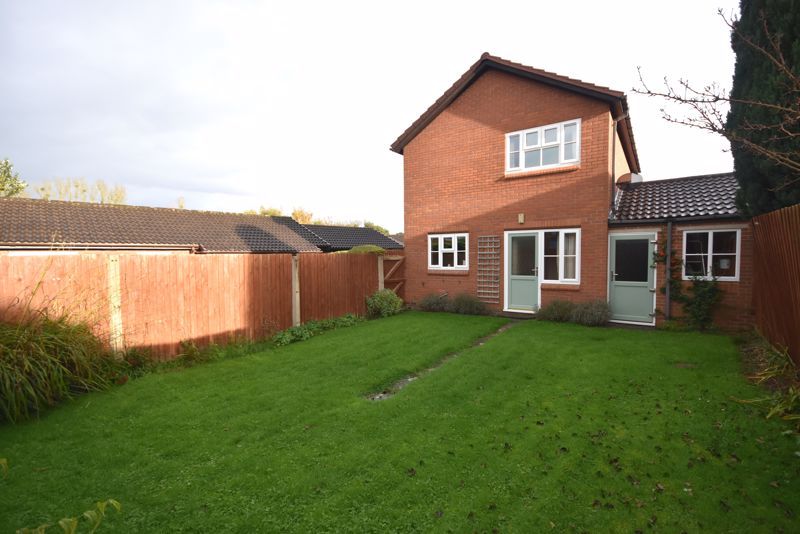 3 bed detached house for sale in Oakbridge Court, Tenbury Wells WR15, £262,500