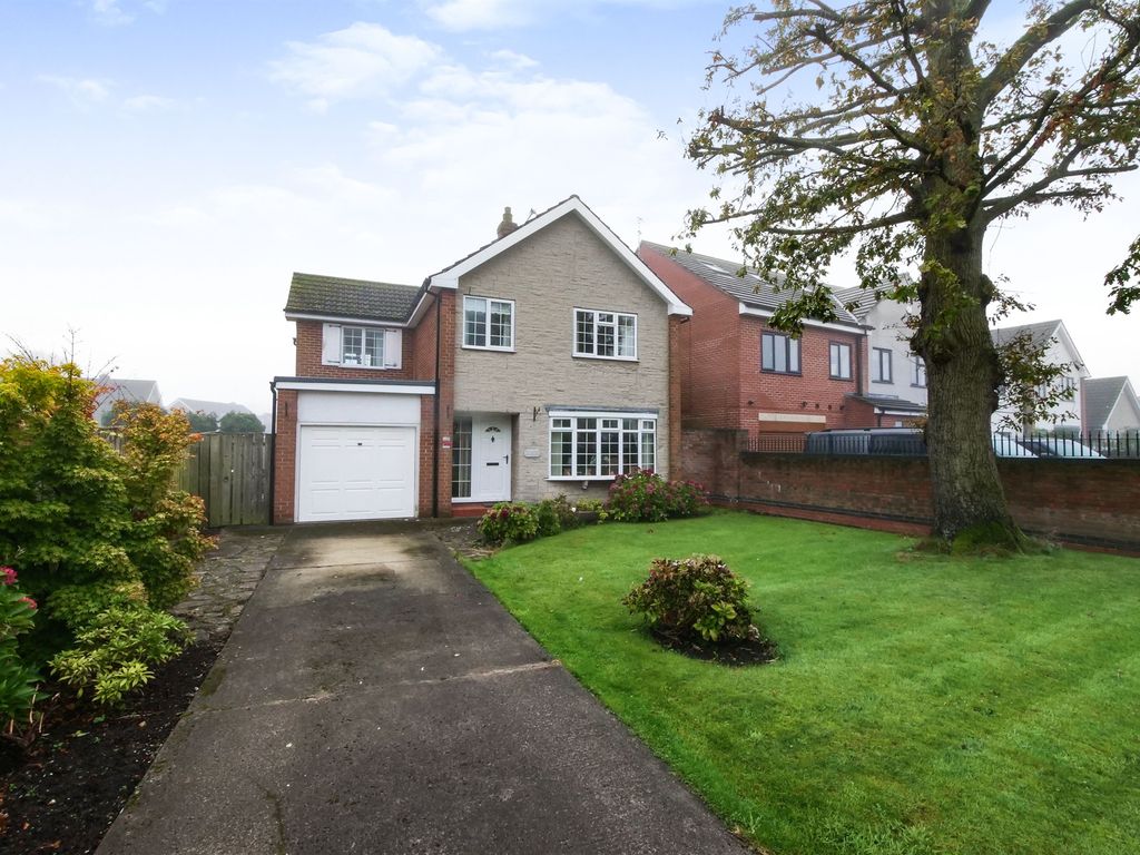 4 bed detached house for sale in Windsor Drive, Haxby, York YO32, £595,000