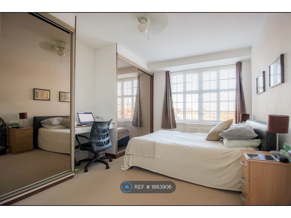 1 bed flat to rent in Heathfield Terrace, London W4, £1,850 pcm
